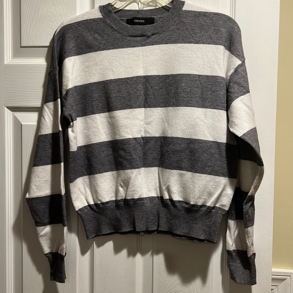 Forever 21 medium sweater